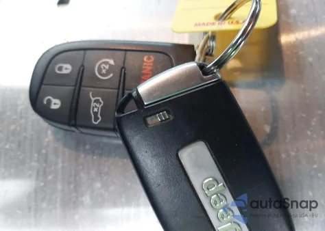 2015 Jeep Grand Cherokee Limited from USA, damaged, VIN 1C4RJFBG0FC878780